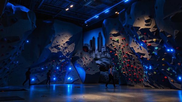 Top 5 salles d'escalade bloc à découvrir à Montréal